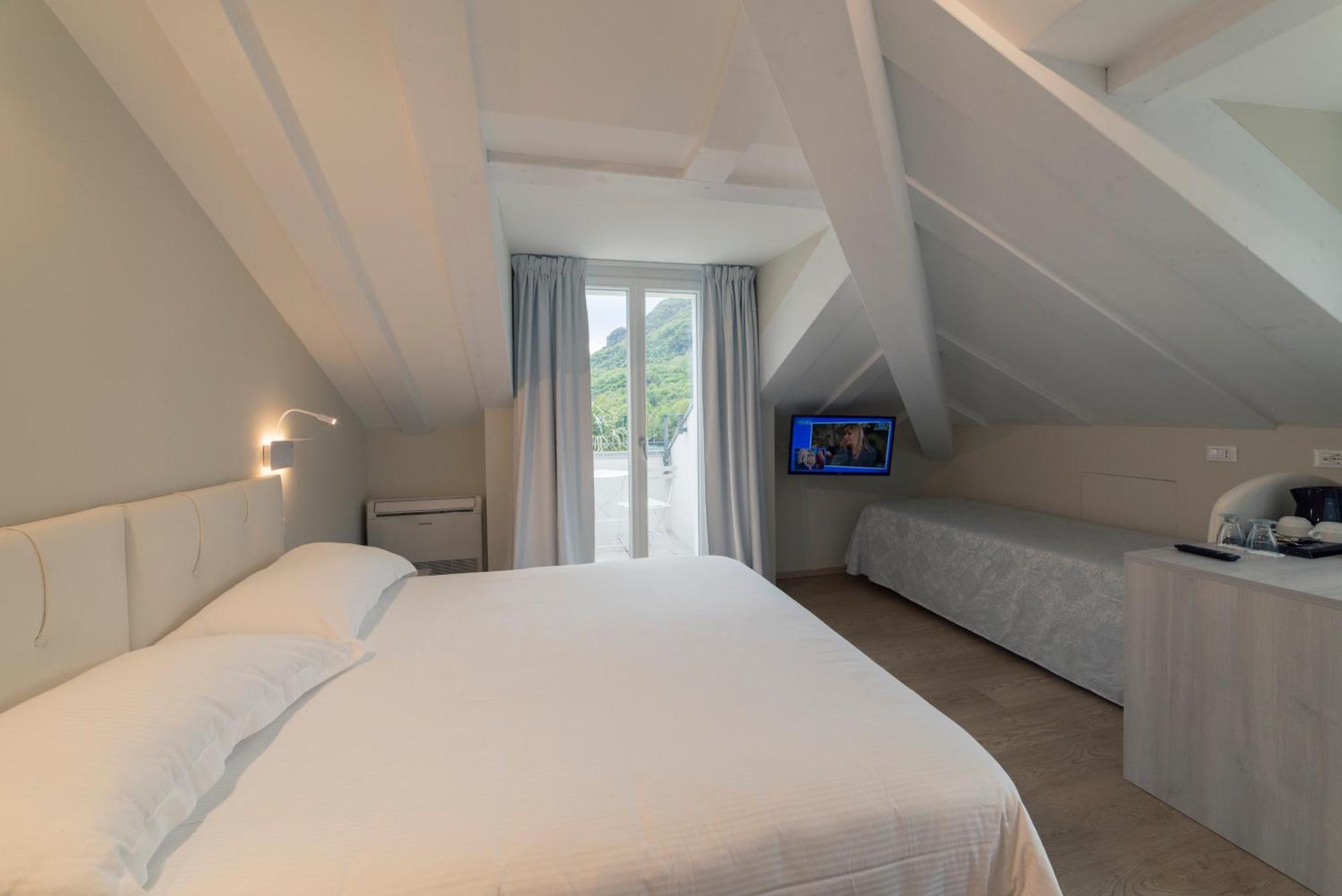 Hotel Due Palme Mergozzo Zewnętrze zdjęcie