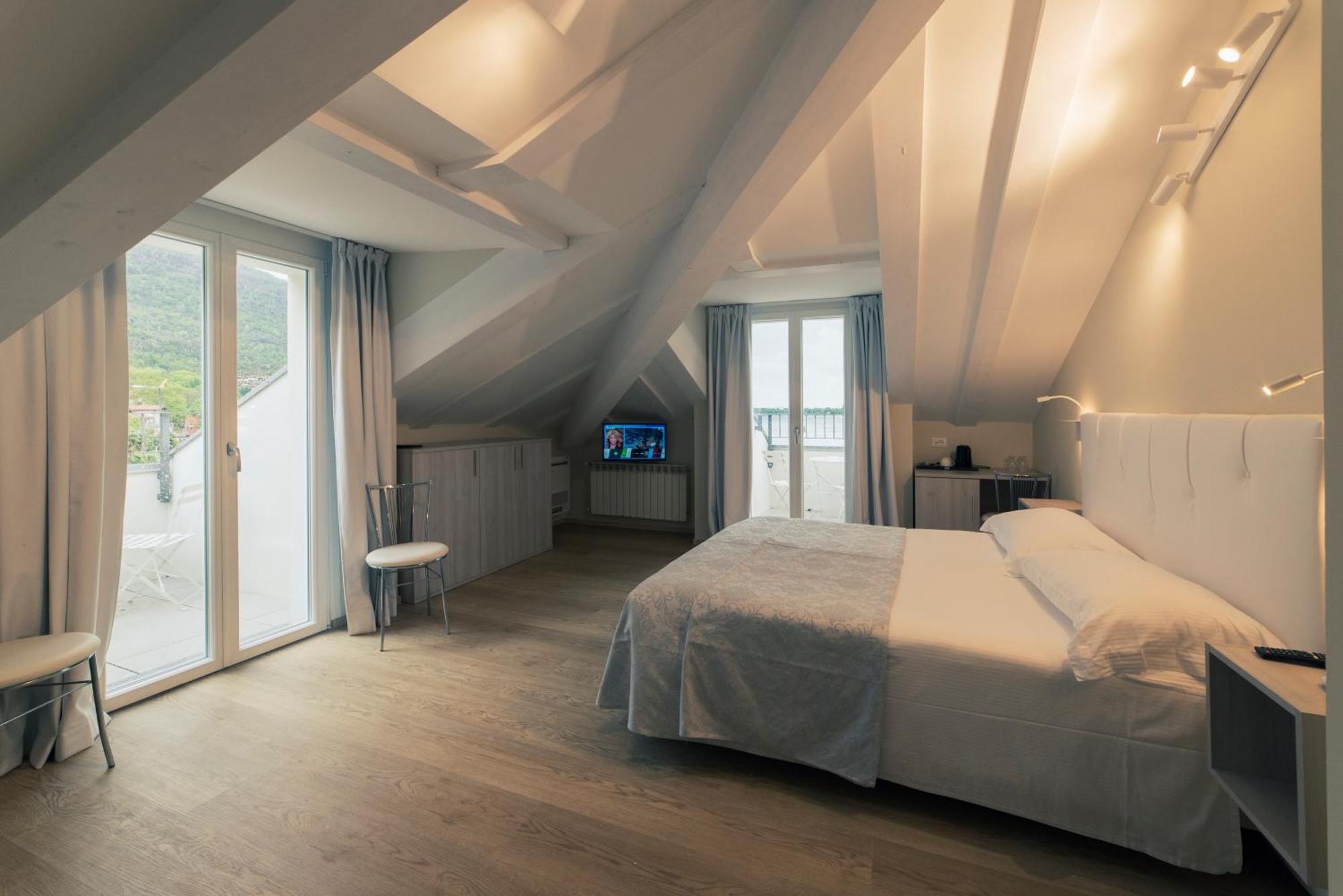 Hotel Due Palme Mergozzo Zewnętrze zdjęcie