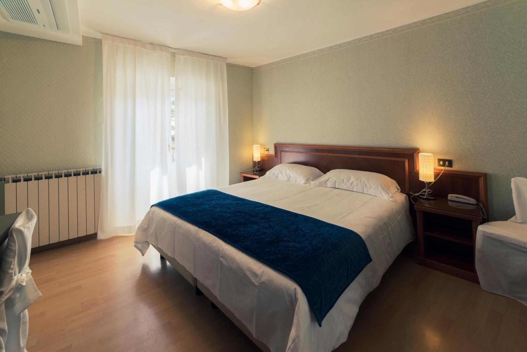 Hotel Due Palme Mergozzo Zewnętrze zdjęcie