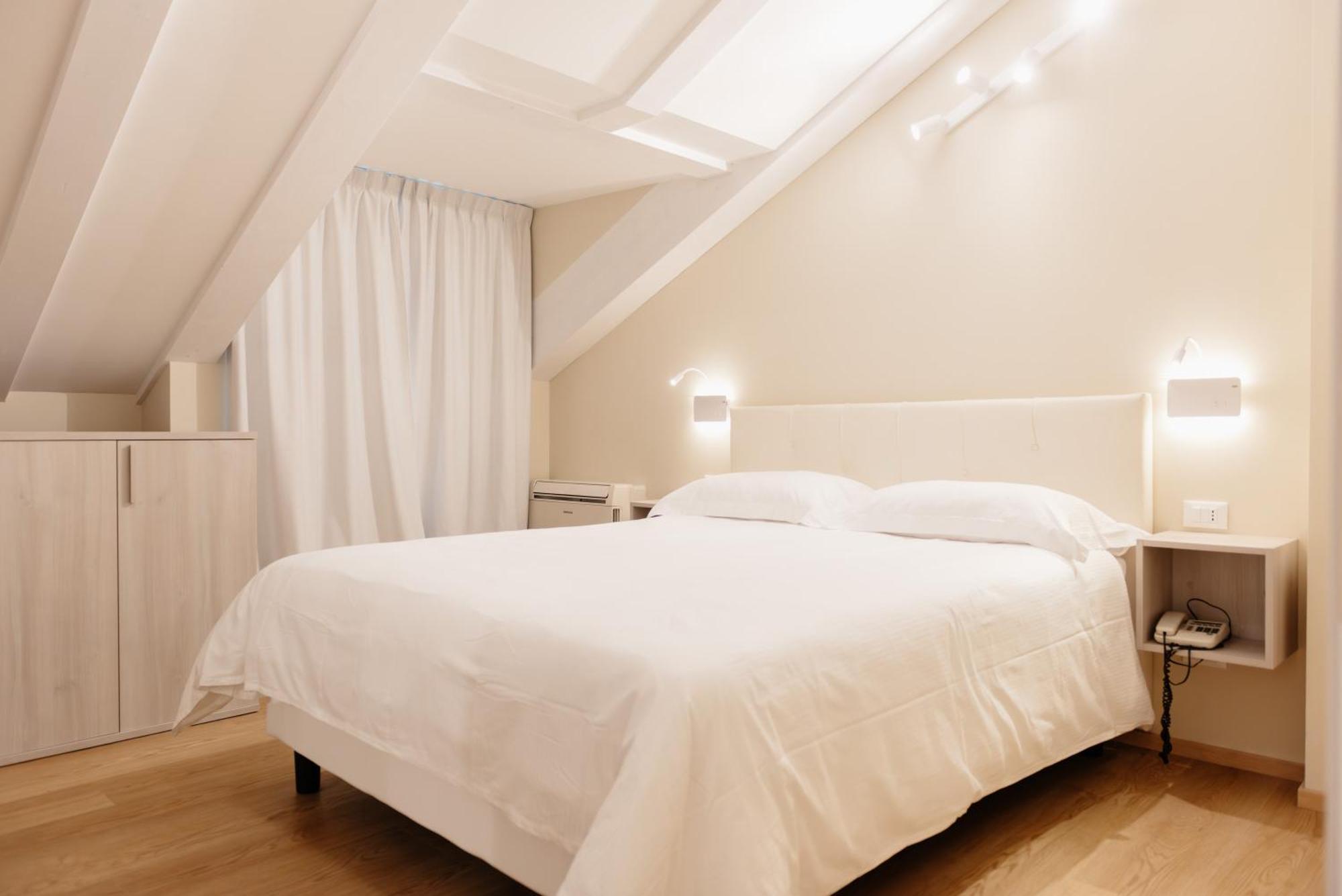 Hotel Due Palme Mergozzo Zewnętrze zdjęcie
