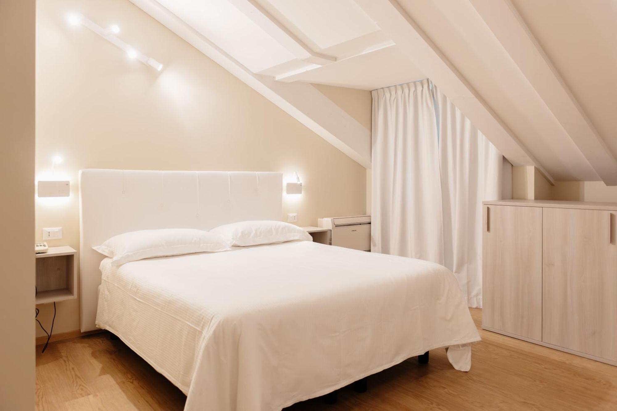 Hotel Due Palme Mergozzo Zewnętrze zdjęcie