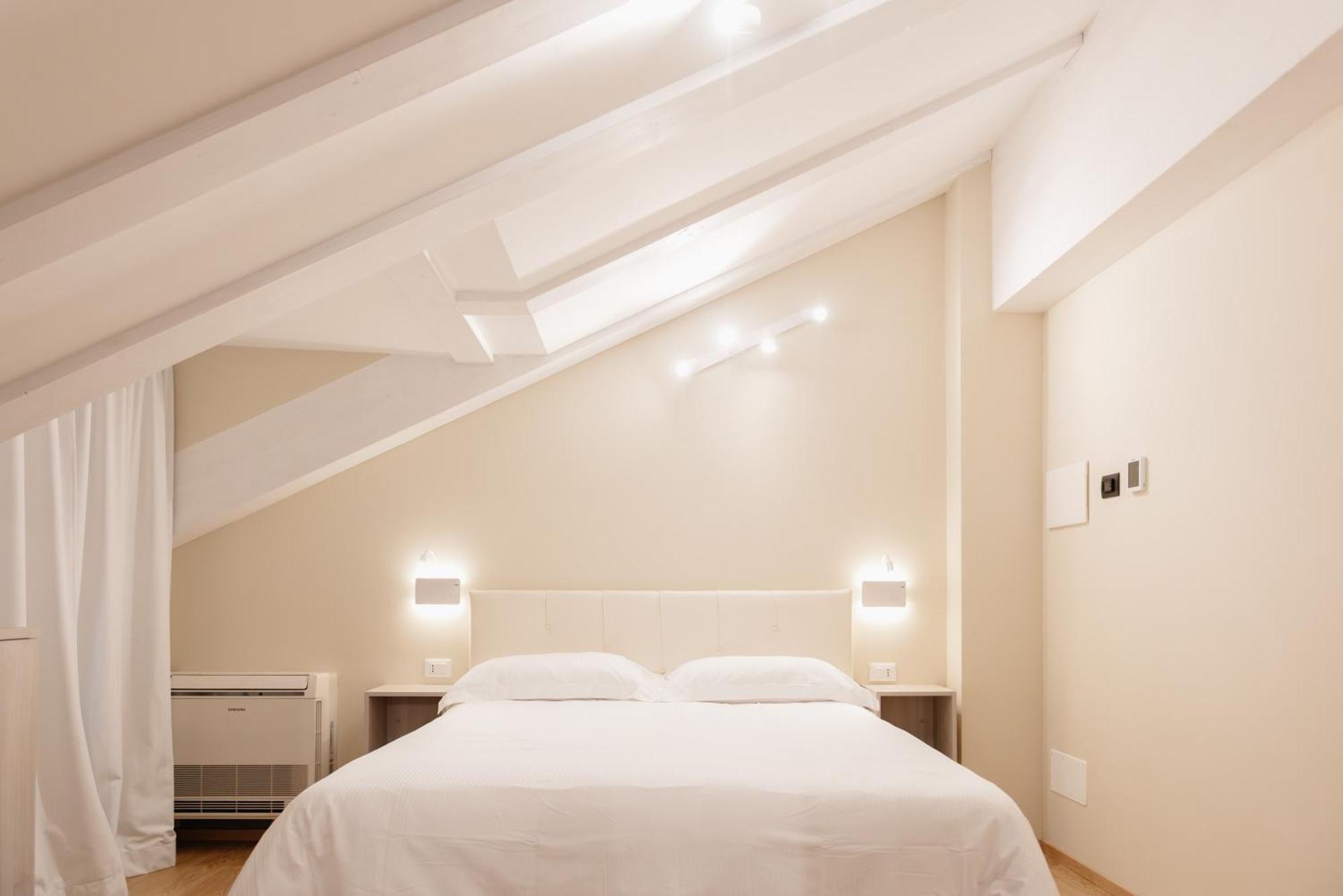 Hotel Due Palme Mergozzo Zewnętrze zdjęcie